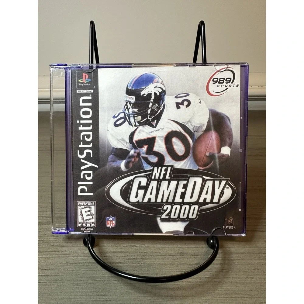 PS1 Football Game Lot - NFL Blitz, Madden 97, Gameday 2000, Gameday 98 CIB